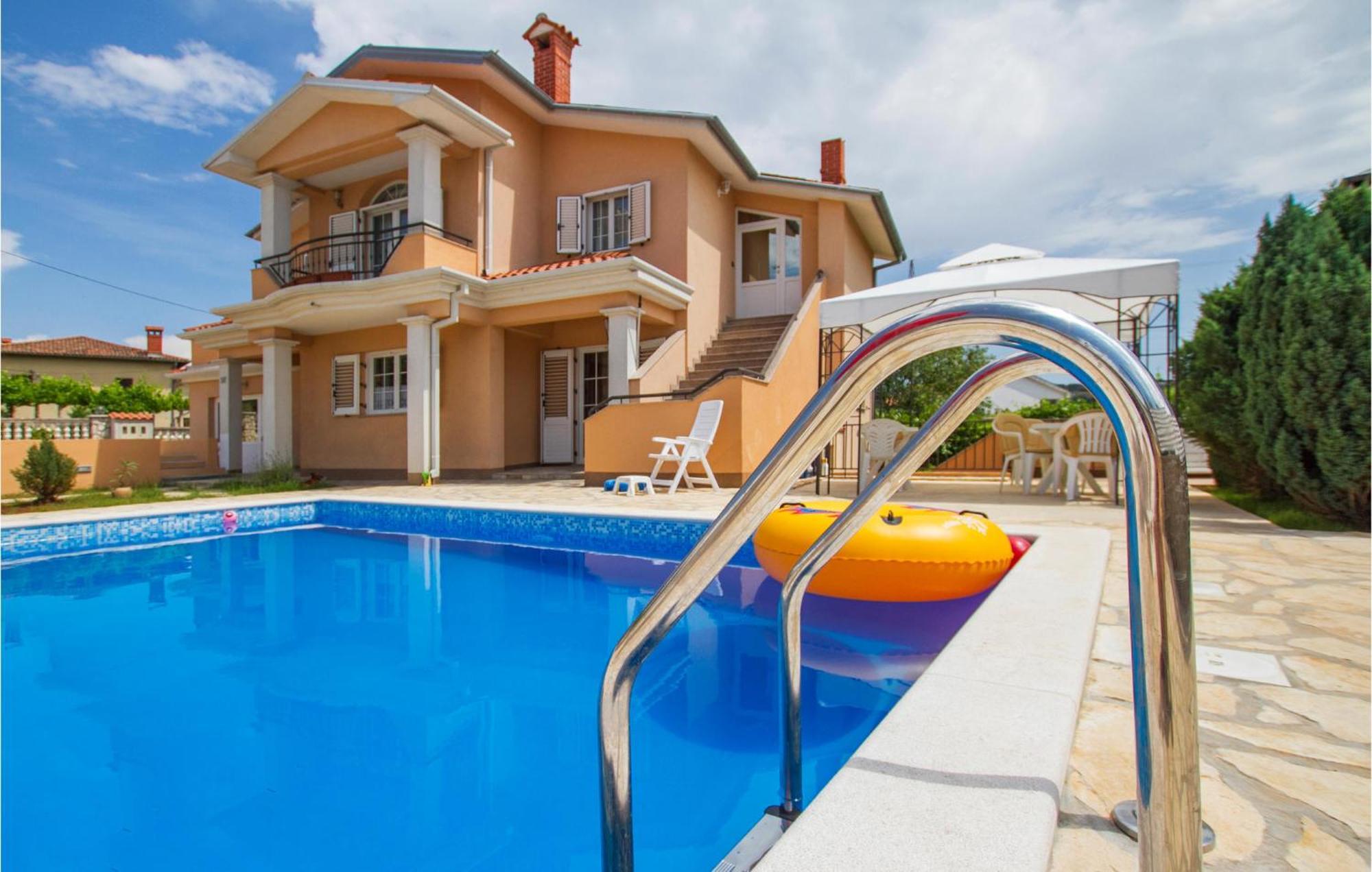 Gorgeous Home In Labin With Outdoor Swimming Pool Exterior foto